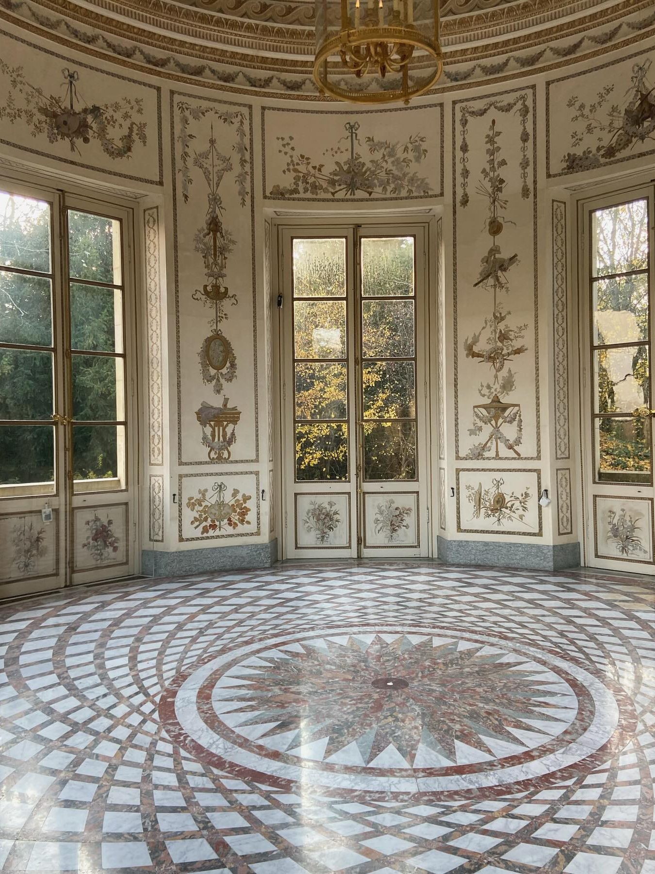 petit trianon versailles